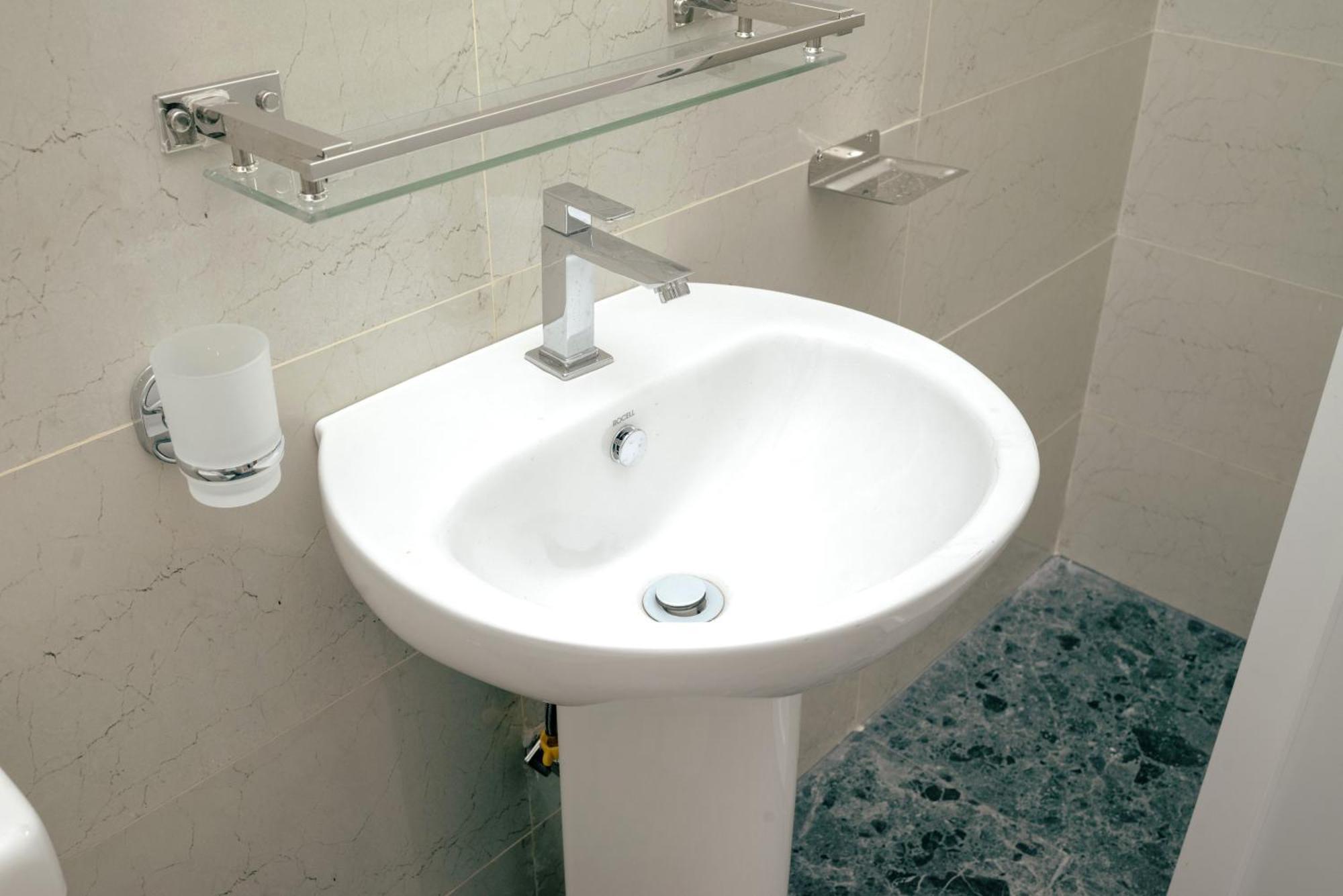 Nnr Wattala Hotel Kültér fotó
