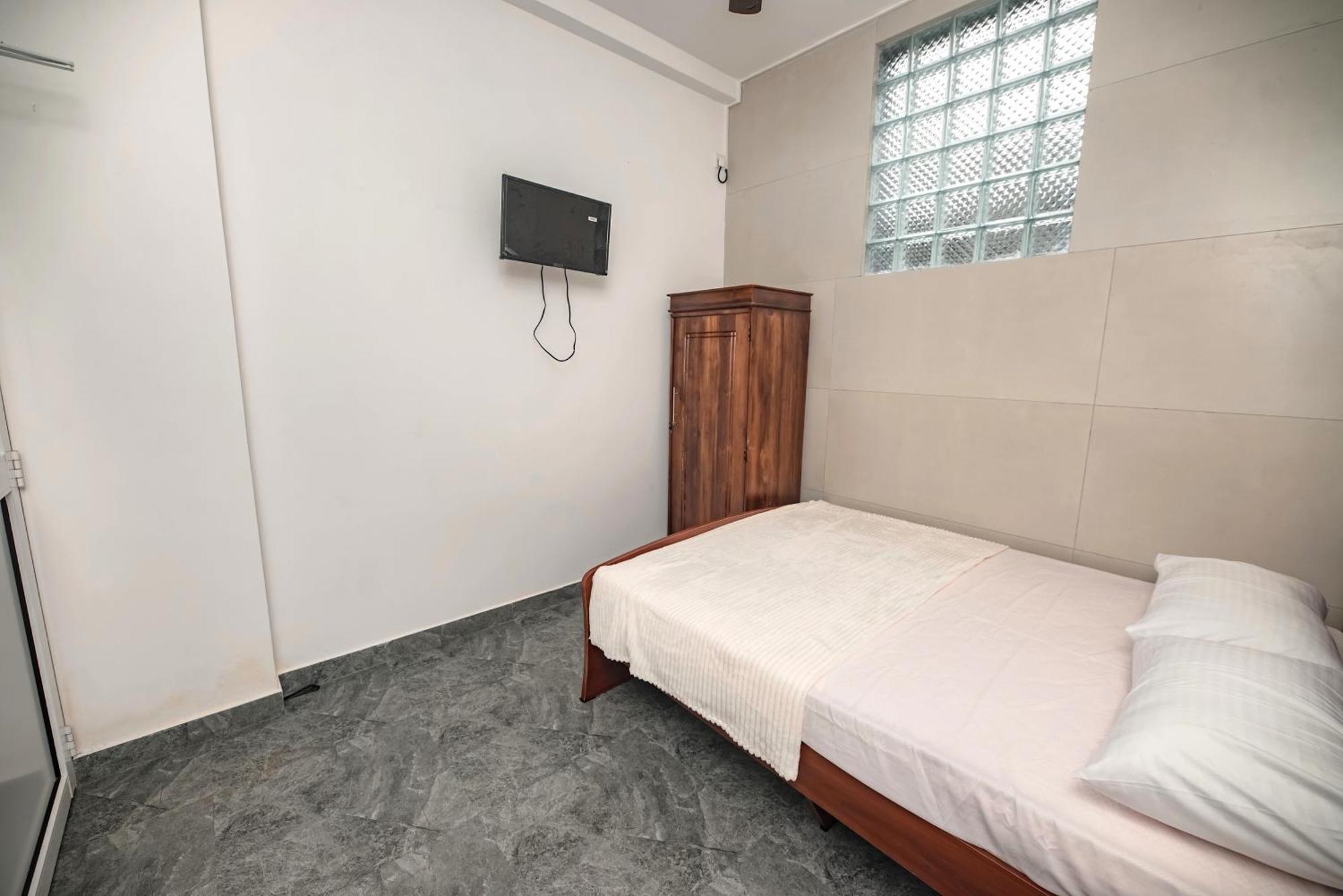 Nnr Wattala Hotel Kültér fotó
